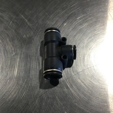 AIR FITTING TEE REDUCING T1/2 X T3/8