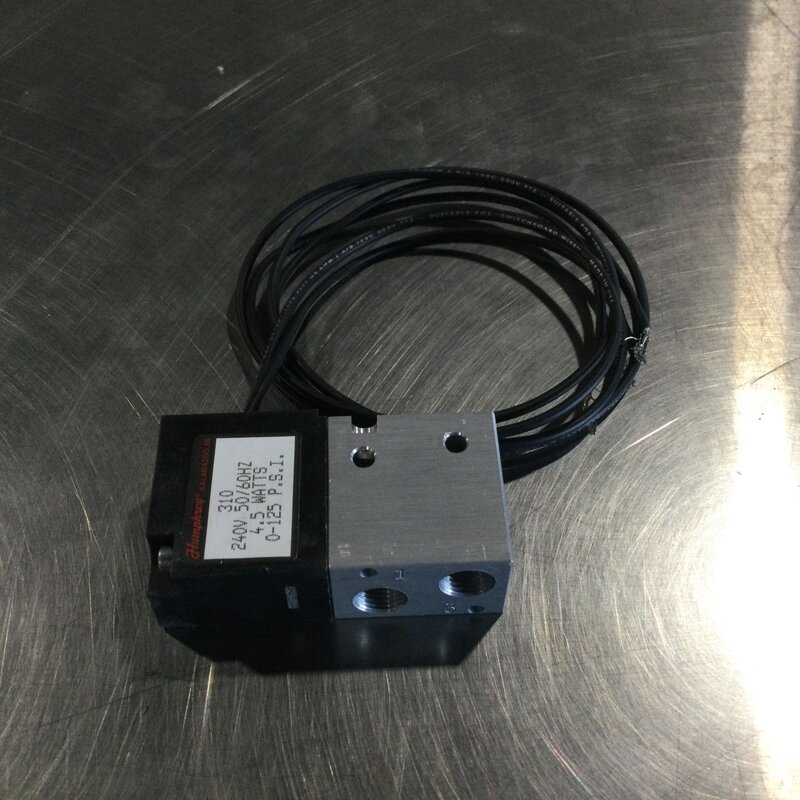 3-WAY DIRECT ACTING SOLENOID VALVE, 240VAC, 50/60Hz, 4.5 WATTS, 125 PSI, 1/8-27 PORTS