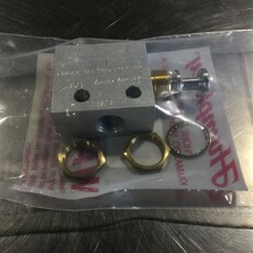 3-WAY PUSH/PULL BUTTON AIR VALVE N.C. 1/8 PORTS