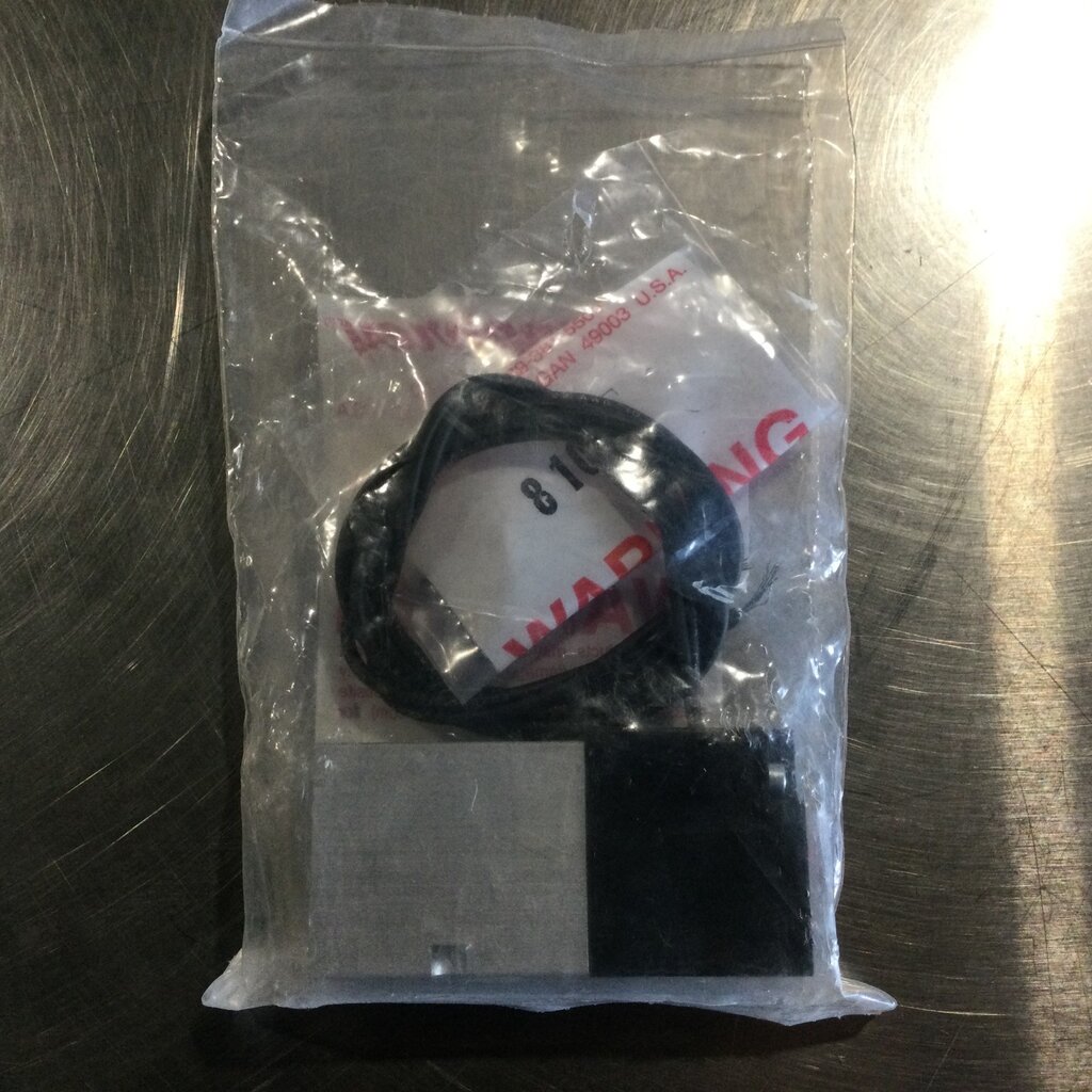 4-WAY DIRECT ACTING MANIFOLD SOLENOID VALVE, 24VDC, 4.5 WATTS,125 PSI, 1/8-27 PORTS