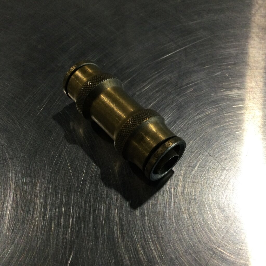 1/2 STRAIGHT TUBE UNION