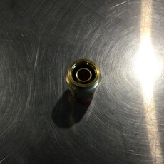 PUSH BRASS CONNECTOR T5/8 X 1/2 MPT