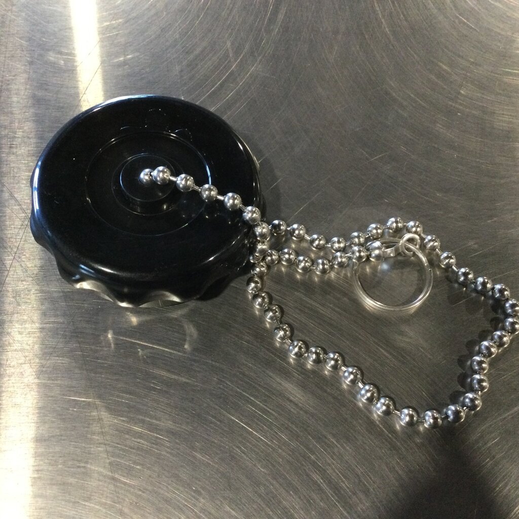 2" FEMALE CAP W/ CHAIN