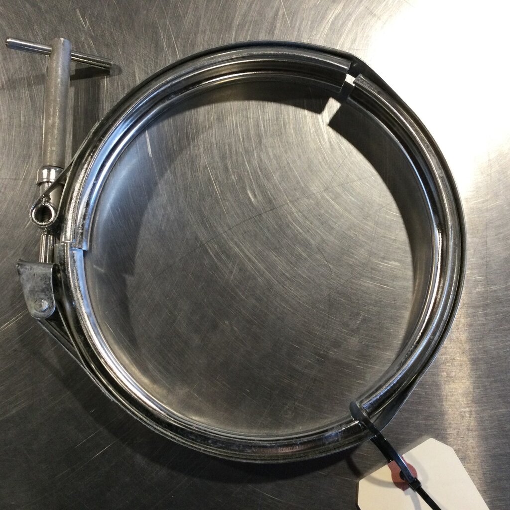 #8 PUMP CLAMP ASSY