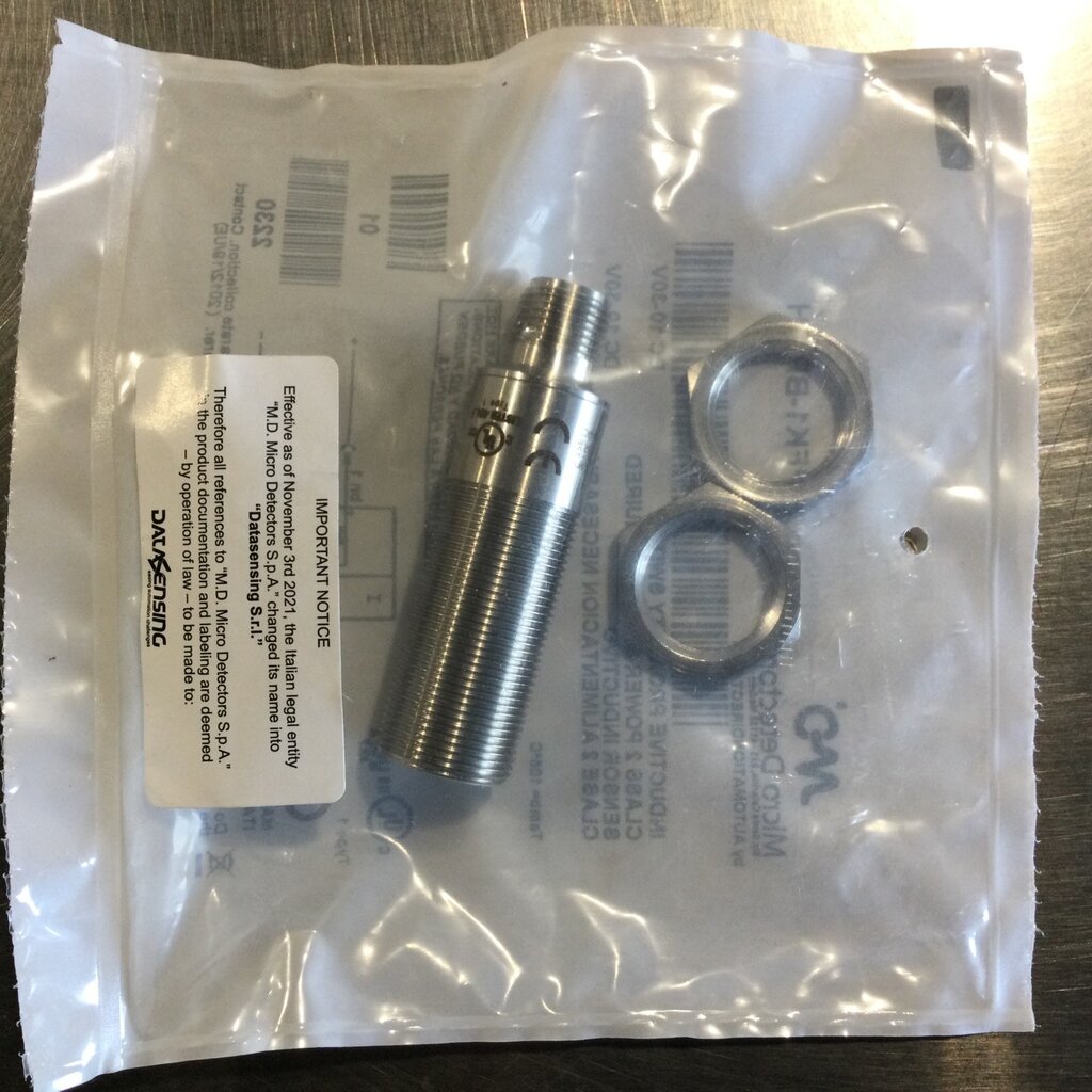 PROXIMITY SENSOR S/S, 18mm dia. X 63mm BODY, 8mm SENSING DISTANCE, 10-30VDC, N.O. / N.C. OUTPUTS, M12 CONNECTOR