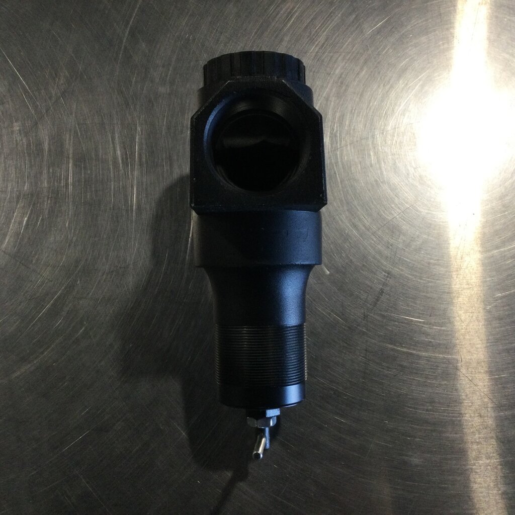 1-1/2 FPT HIGH-FLOW VANGUARD REGULATOR W/ TEE HANDLE 300 PSIG