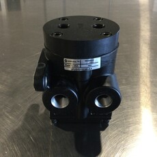 NORGREN 1/2 INLINE POPPET VALVE, 3-WAY TWIN, 3/8 NPT, 4-PORT, 2-POSITION