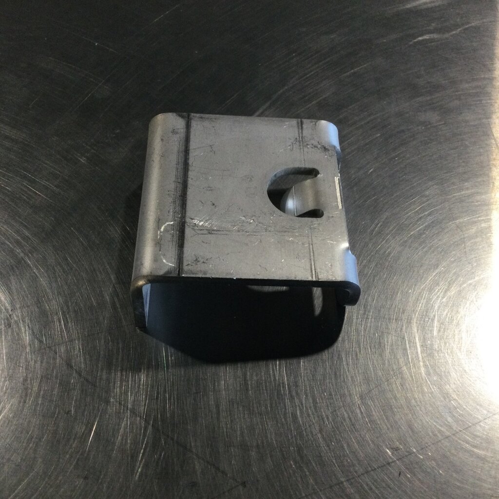 CLAW HANGER W/ 90° BEND