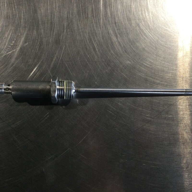 TEMPERATURE TRANSMITTER 5.91", RANGE -58/302°F, 1/2NPT, 18-32VDC, 4-20mA ANALOG OUTPUT