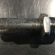 TEMPERATURE TRANSMITTER 5.91", RANGE -58/302°F, 1/2NPT, 18-32VDC, 4-20mA ANALOG OUTPUT