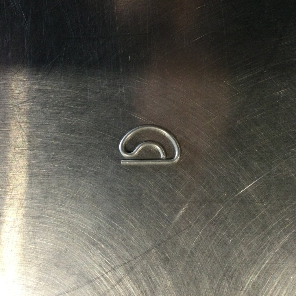 MUELLER 1-1/2, 2", & 3" OUTLET VALVE HANDLE RETAINING CLIP