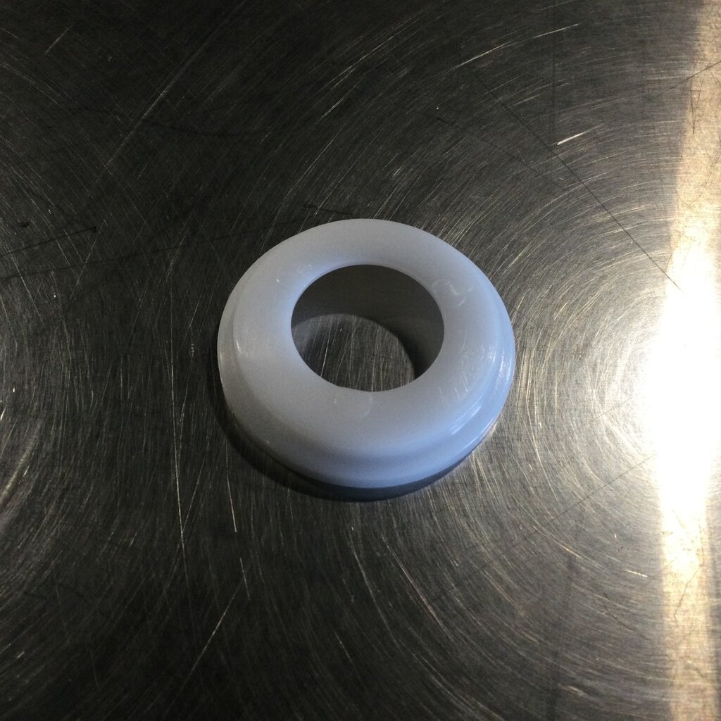 HOSE SUPPORT NYLON BUSHING