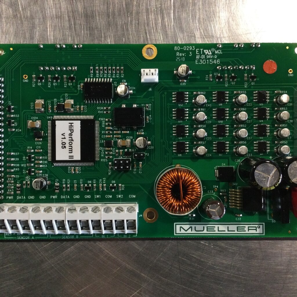 MUELLER HIPERFORM II LOGIC CONTROLLER CIRCUIT BOARD