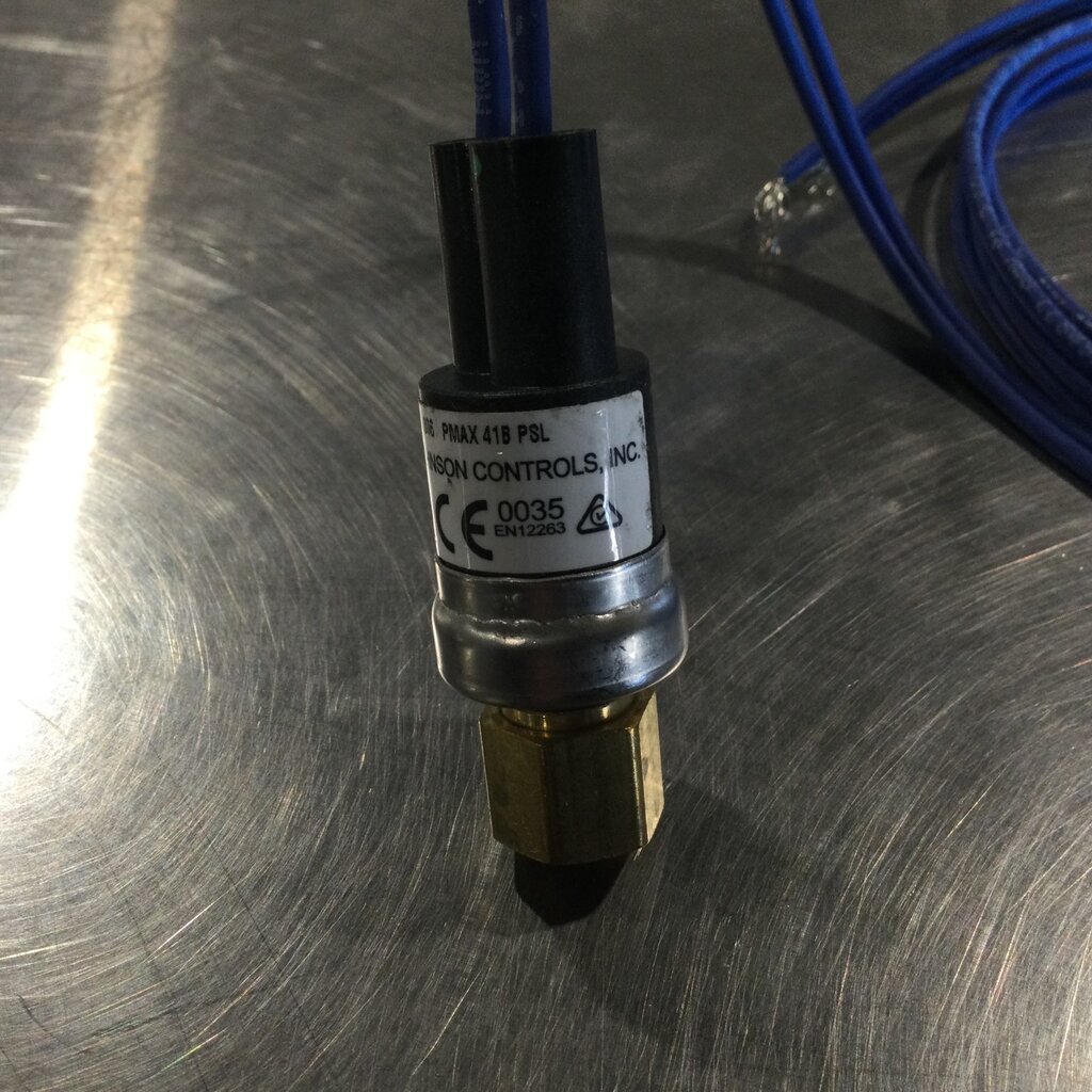 MUELLER HIGH PRESSURE FAN SWITCH