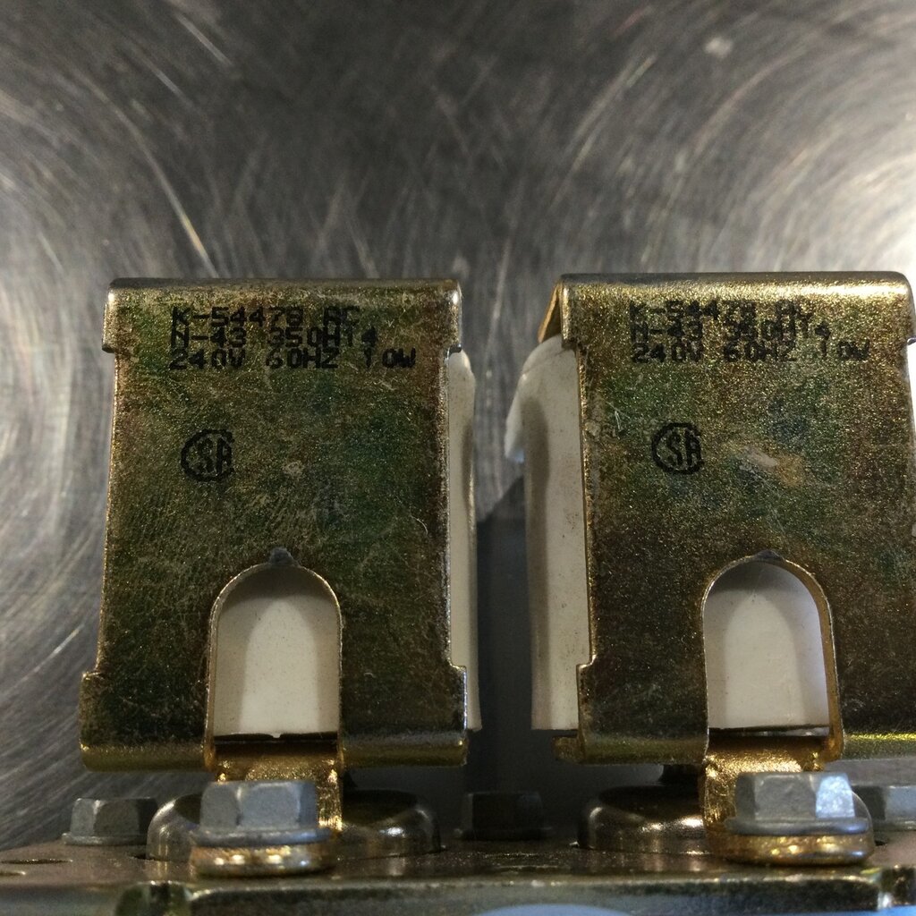 BOUMATIC WATER VALVE SOLENOID DUAL COIL 230V