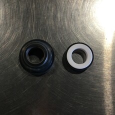 BOUMATIC MILK PUMP SEAL ASSY, PUMP SHAFT
