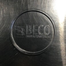 BECO CLAW WINDOW W/ BECO LOGO