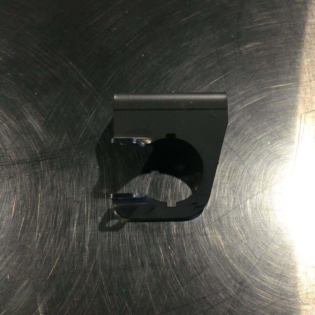 BECO ANGLE VSO RIGHT HAND BOTTOM BRACKET