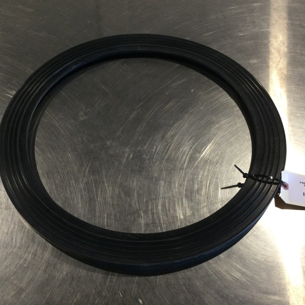 JV NORTHWEST MANWAY DOOR GASKET BLACK FIVE RIBBED 16" X 22"