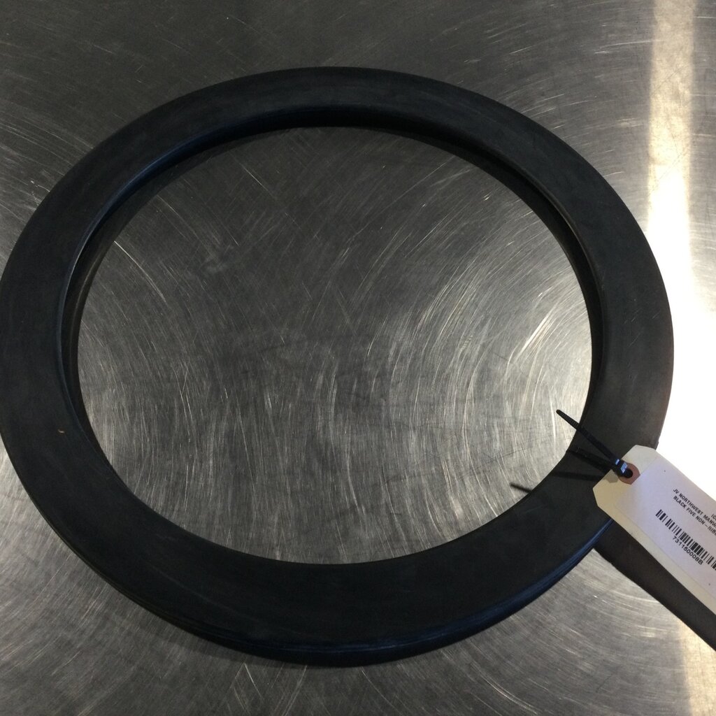 JV NORTHWEST MANWAY DOOR GASKET BLACK FIVE NON-RIBBED 16" X 22"
