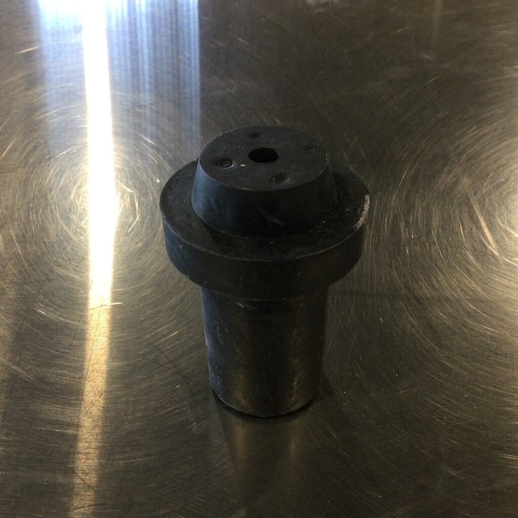 1-1/2 RUBBER PROBE HOLDER W/ 5/16 HOLE