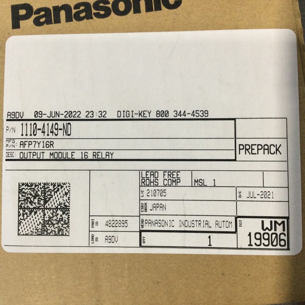 WHRL PANASONIC PLC DIN RAIL 16-RELAY SCREW TERMINAL OUTPUT MODULE