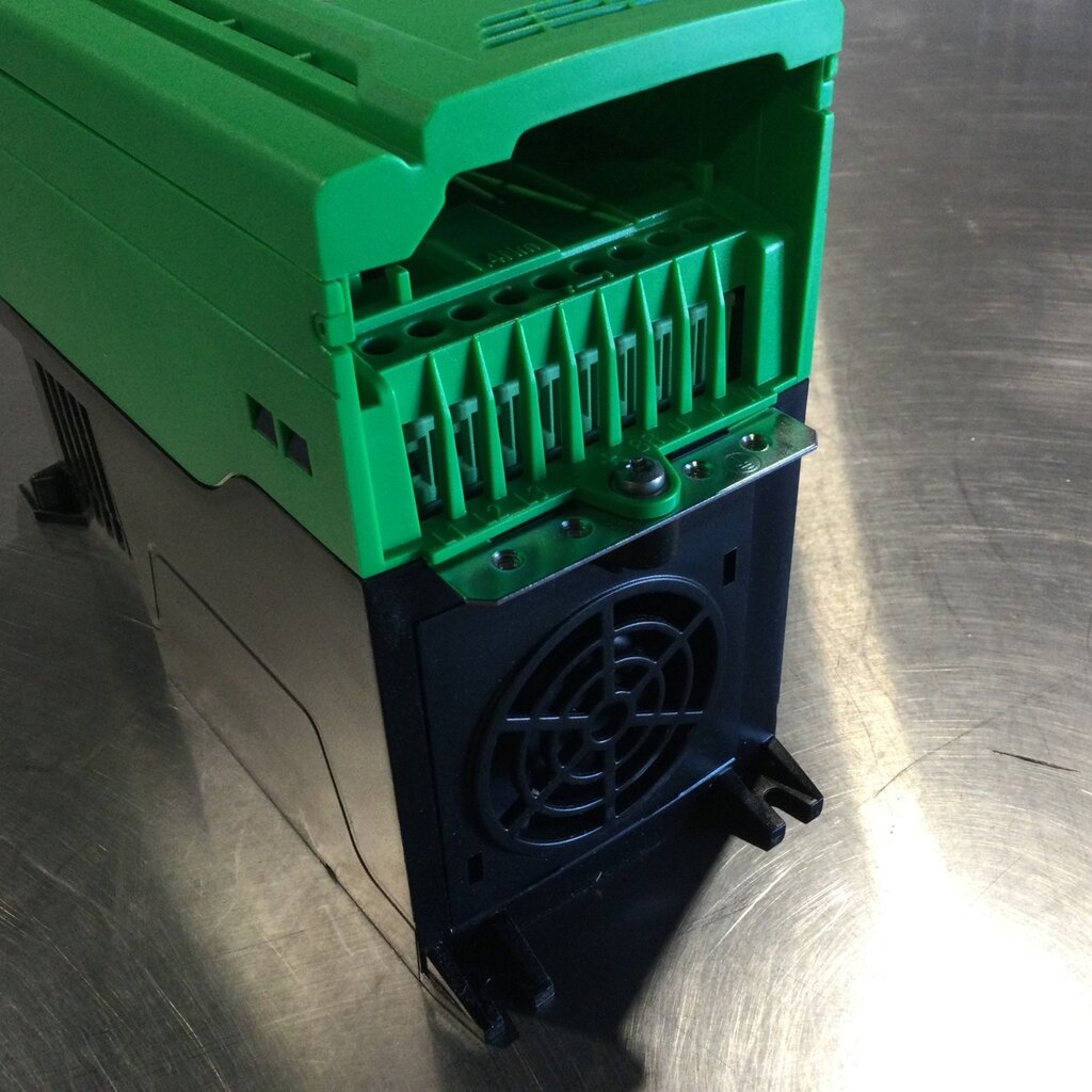 VFD COMMANDER 200 5HP, 3PH, 460VAC, 9.4A