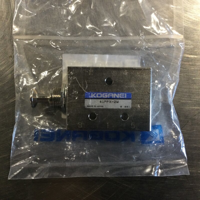 PUSH/PULL NICKLE AIR VALVE 4-WAY