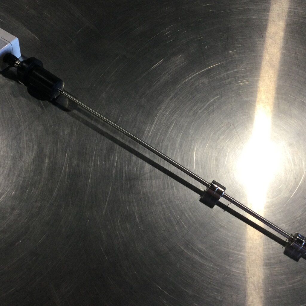 variable speed float assy with clip 236.00 236.00 Floats at: 3" 9" 24" to top of jar AddiƟonal float charge for 20022-1 & 20023-1 probe