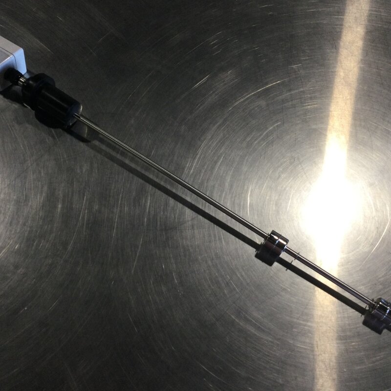 variable speed float assy with clip 236.00 236.00 Floats at: 3" 9" 24" to top of jar AddiƟonal float charge for 20022-1 & 20023-1 probe