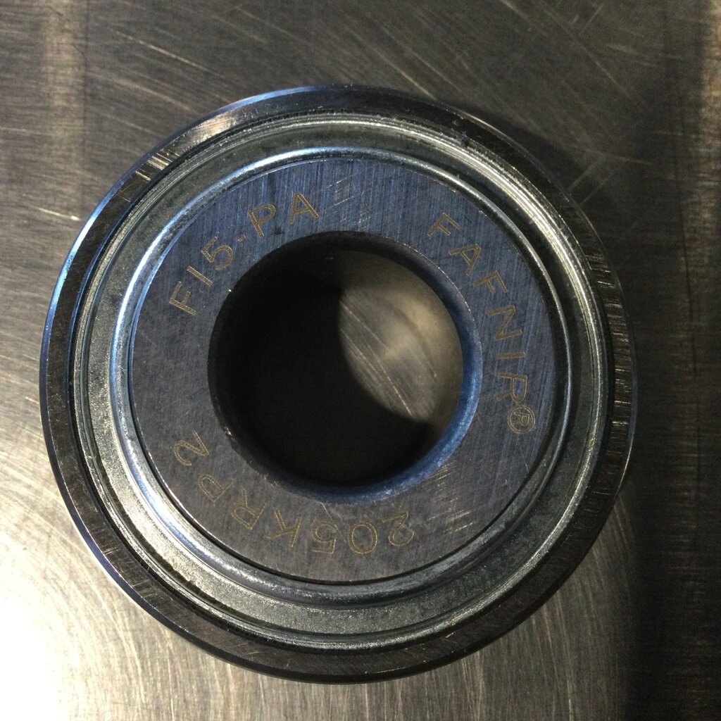 40 STALL ROTARY XCALIBUR 360EX STEAMLINE CROWD GATE IDLER WHEEL BEARING 2.047 (REQUIRES 2)