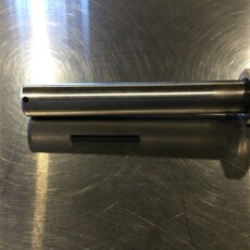 40 STALL ROTARY XCALIBUR 360EX STEAMLINE CROWD GATE IDLER WHEEL PIN 3/4 X 4-13/16