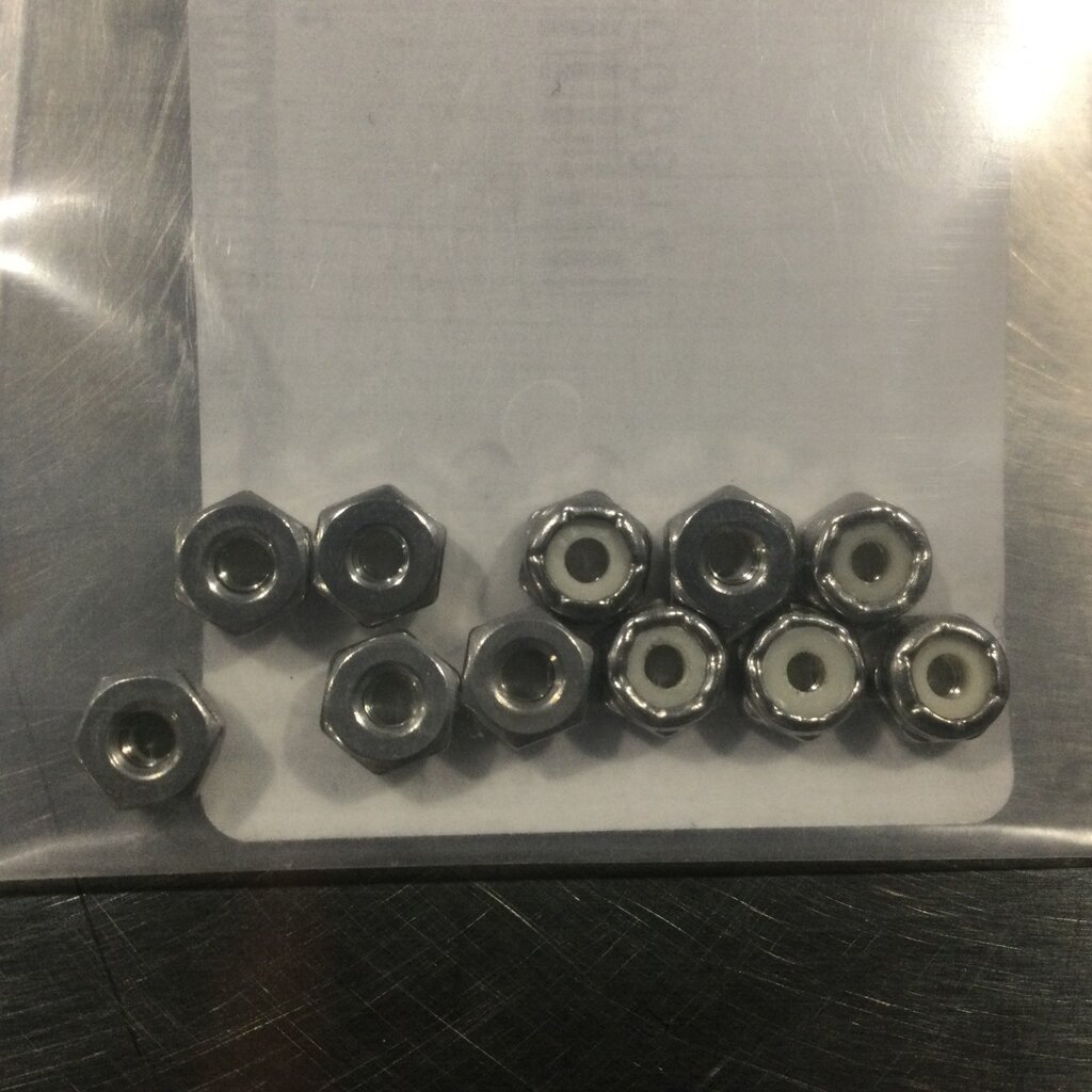 BECO NYLOC S/S NUT #6-32