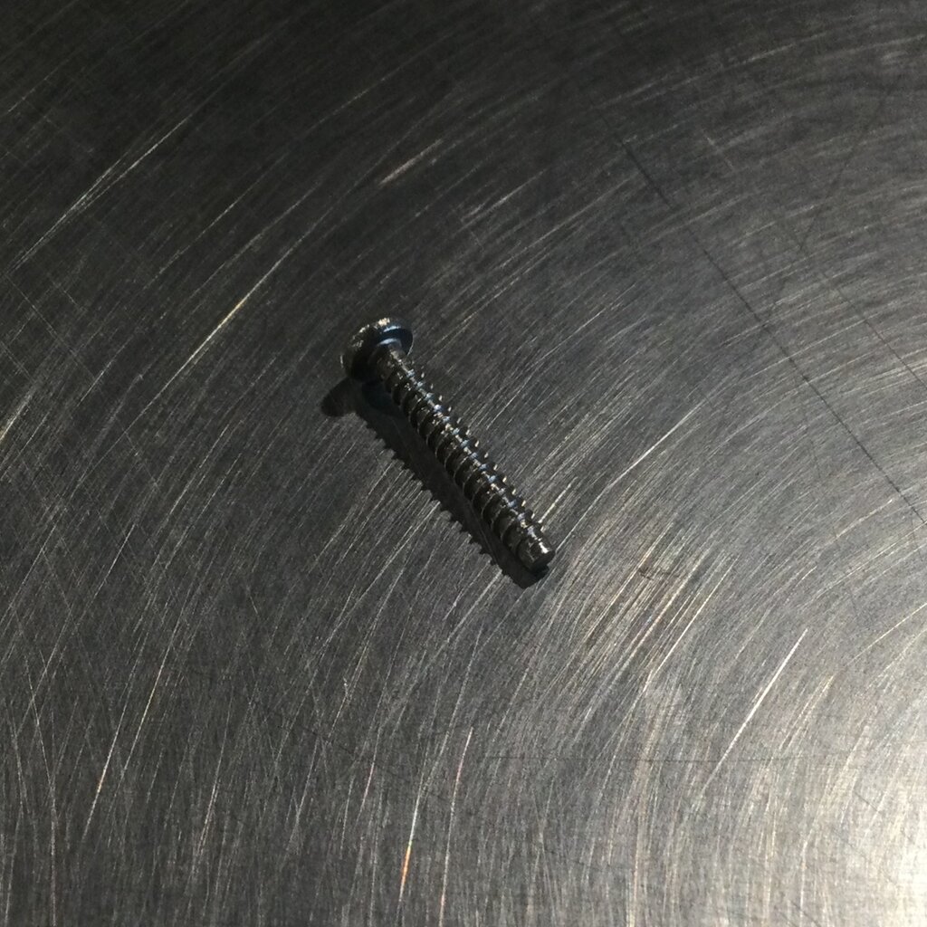 BECO IMMIX VACUUM REVERSING VALVE PAN HEAD S/S MACHINE SCREW #4-24 X 3/4