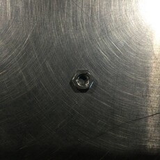 BECO AIR RETRACT CYLINDER SHOULDER SCREW #8-32 S/S NYLOC NUT