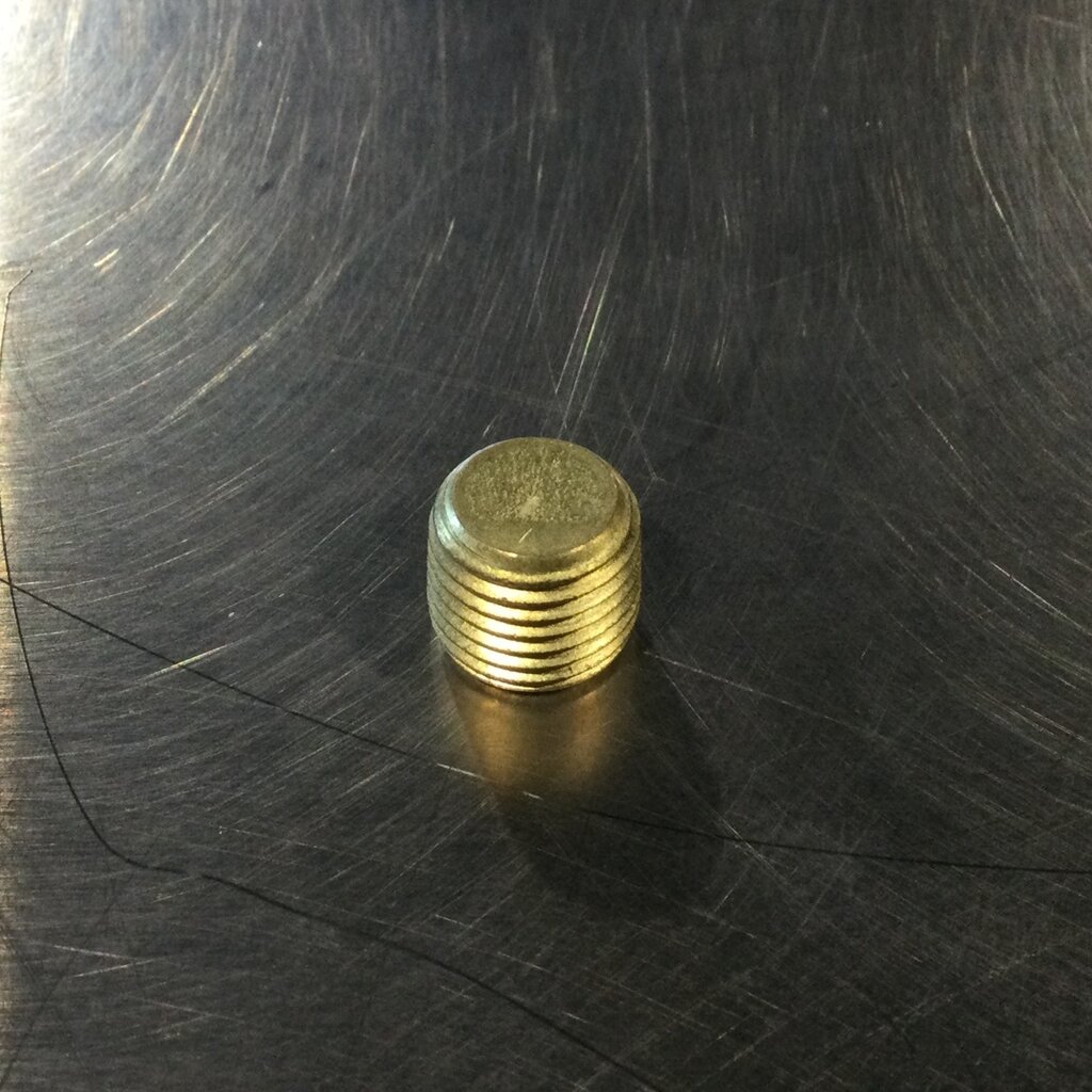 1/4 MPT BRASS PLUG