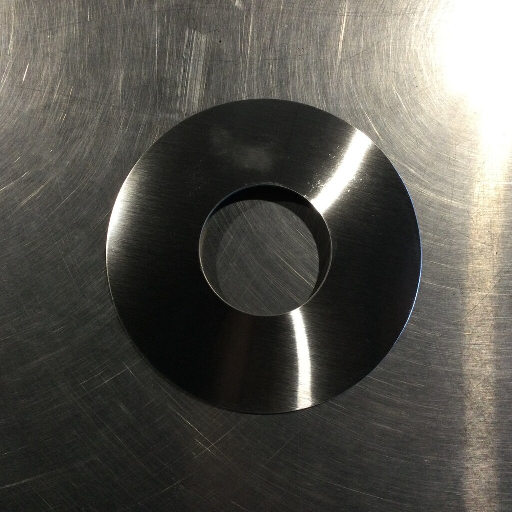 DIXON 5" dia. S/S WALL FLANGE W/ 2-1/2" PIPE HOLE