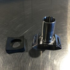 4" MILK LINE S/S HOSE CLAMP W/ 7/8 OD NIPPLE