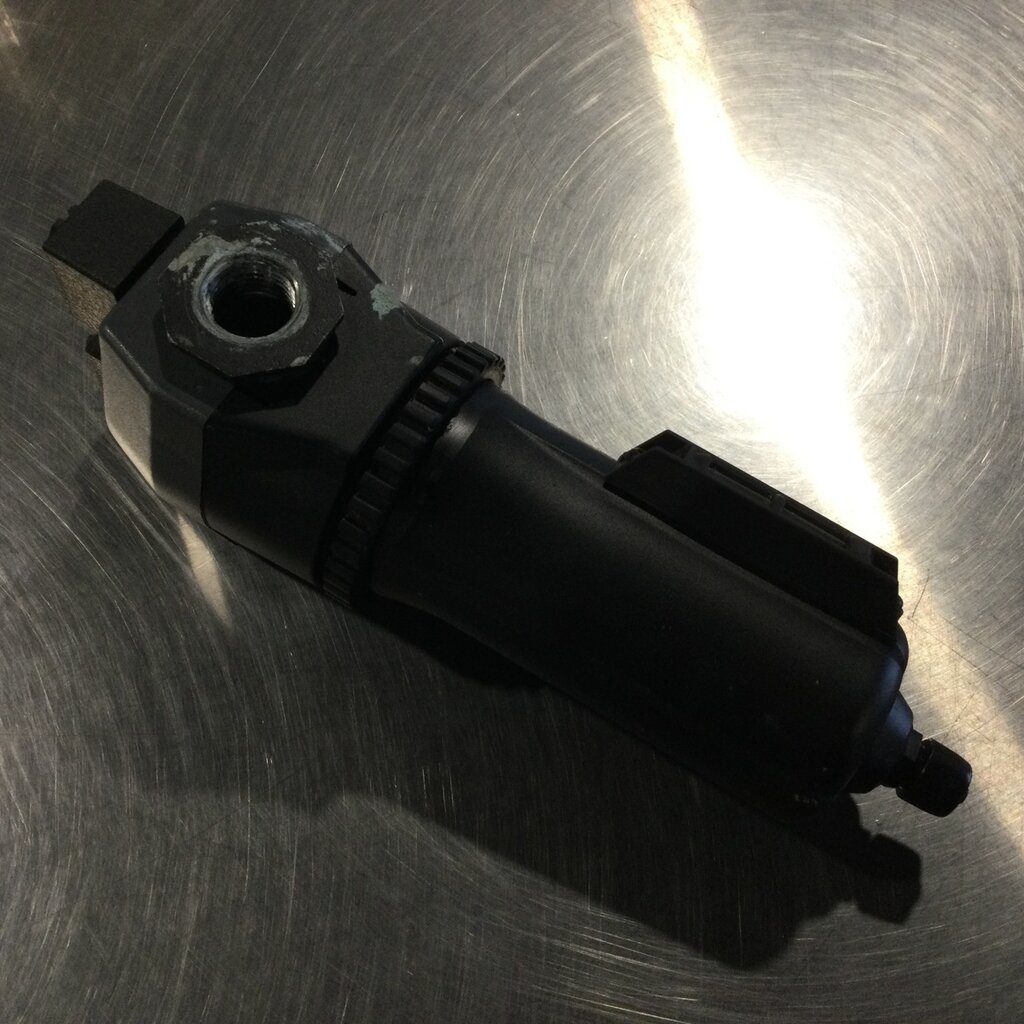 1/2 COALESCING FILTER METAL BOWL W/ PRESSURE GAUGE & INTERNAL AUTO DRAIN