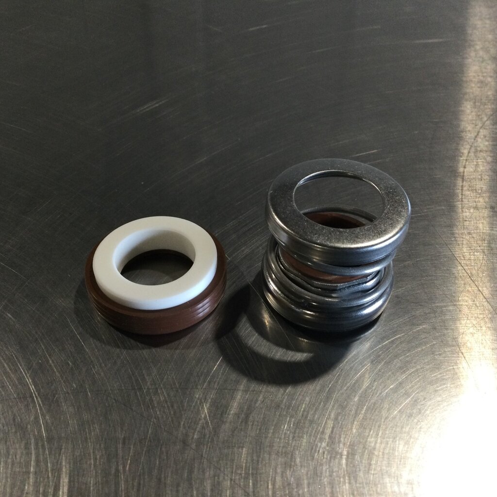 BOUMATIC WASH PUMP SHAFT SEAL