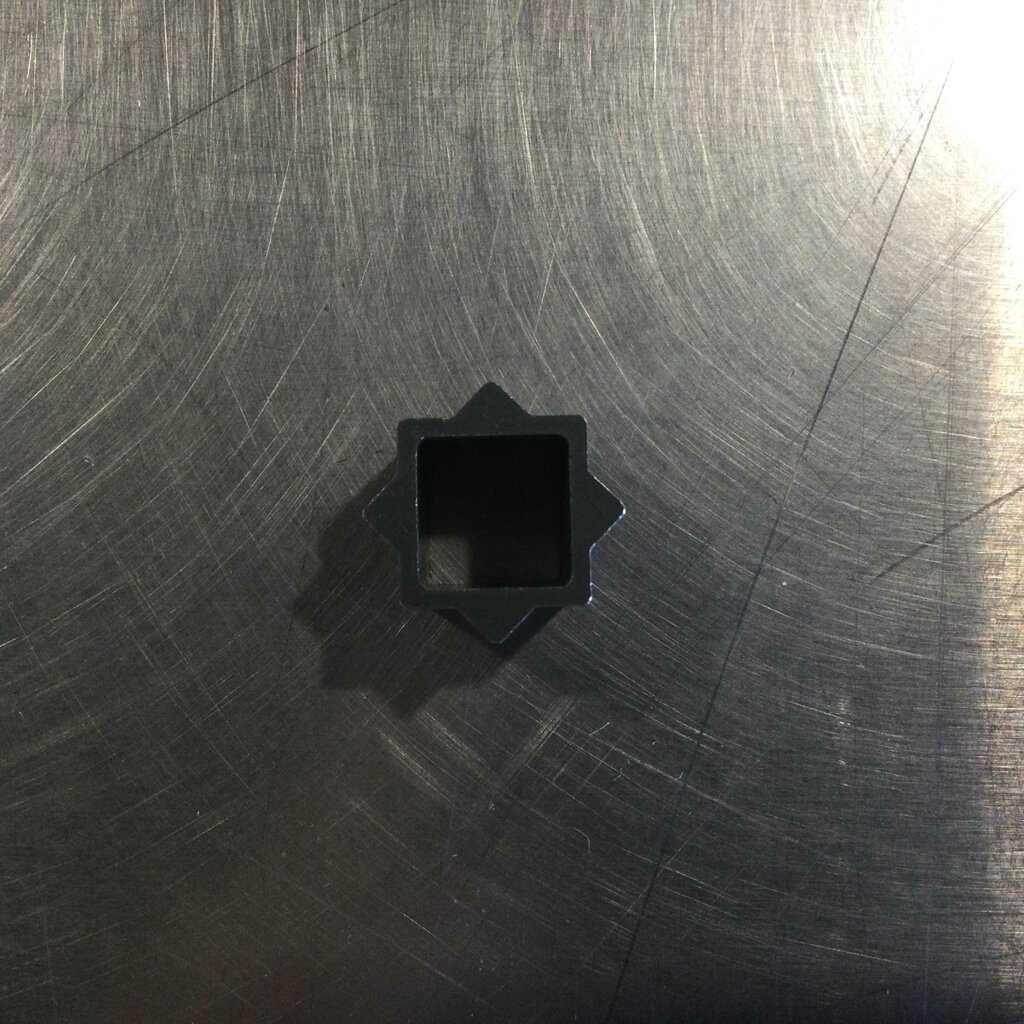 FNW BALL VALVE MEDIUM ADAPTER SLEEVE