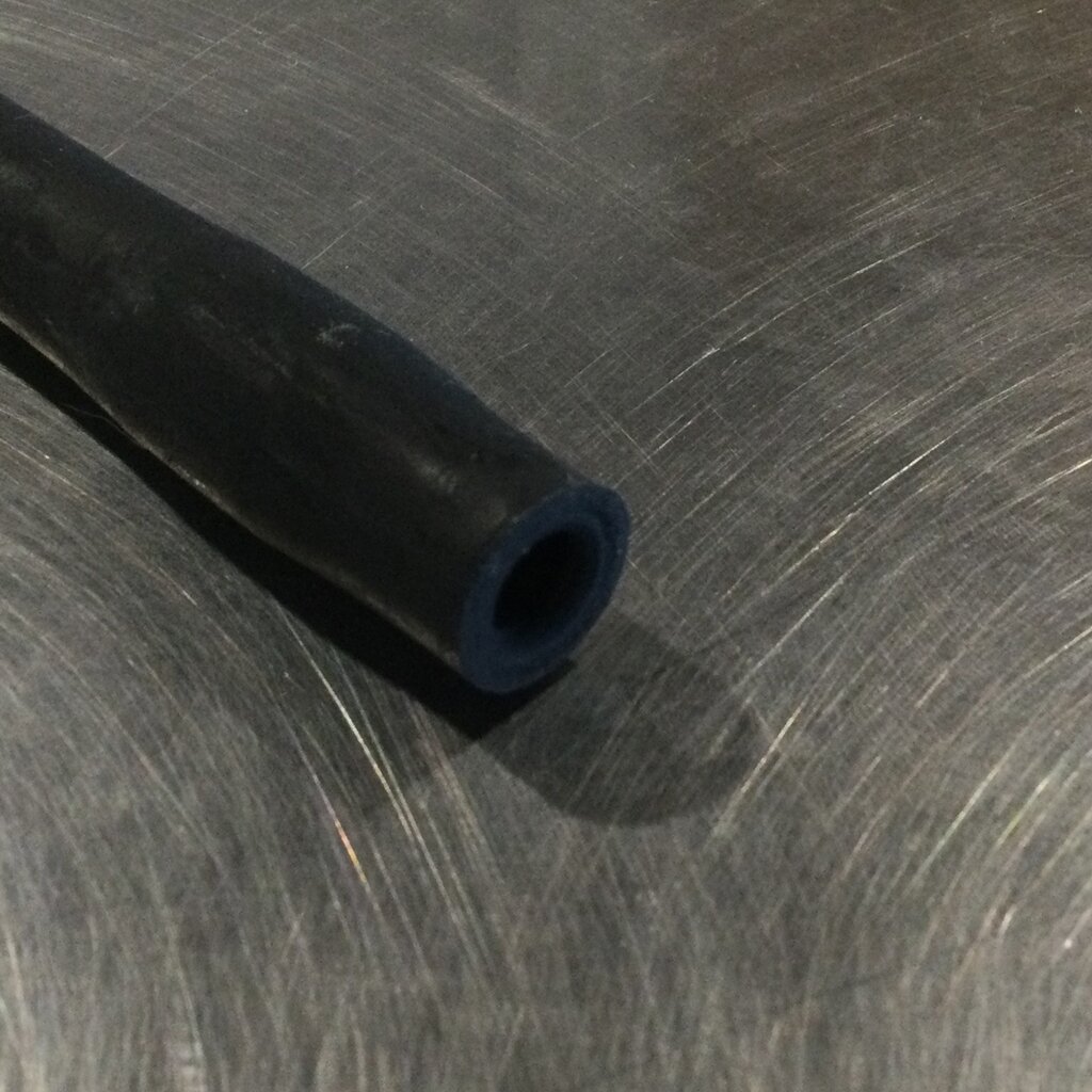 MILK-RITE DeLAVAL SHORT AIR TUBE 9/32 ID X 9" (CS 100)