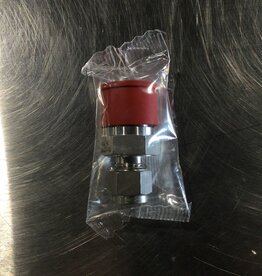 TEMPERATURE TRANSMITTER COMPRESSION FITTING 8mm X 1/2 NPT