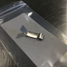 2K-8K MILK COOLER MANWAY COVER WELD VENT CLIP