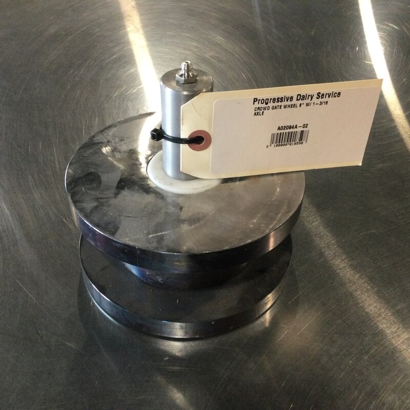 CROWD GATE WHEEL 6" W/ 1-3/16 AXLE