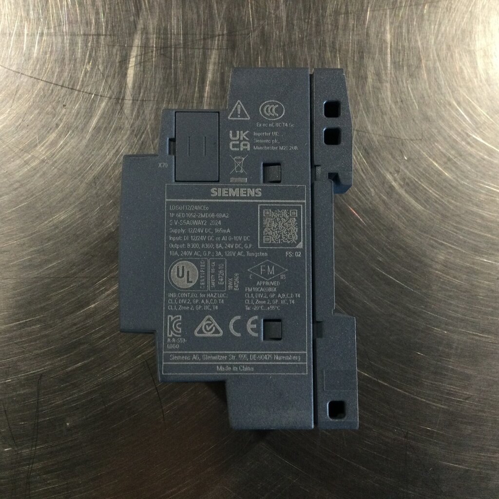 SIEMENS SIEMENS LOGIC MODULE W/O DISPLAY, ETHERNET PORT, 12/24 VDC, 8-DIGITAL INPUTS, 4-DIGITAL OUTPUTS