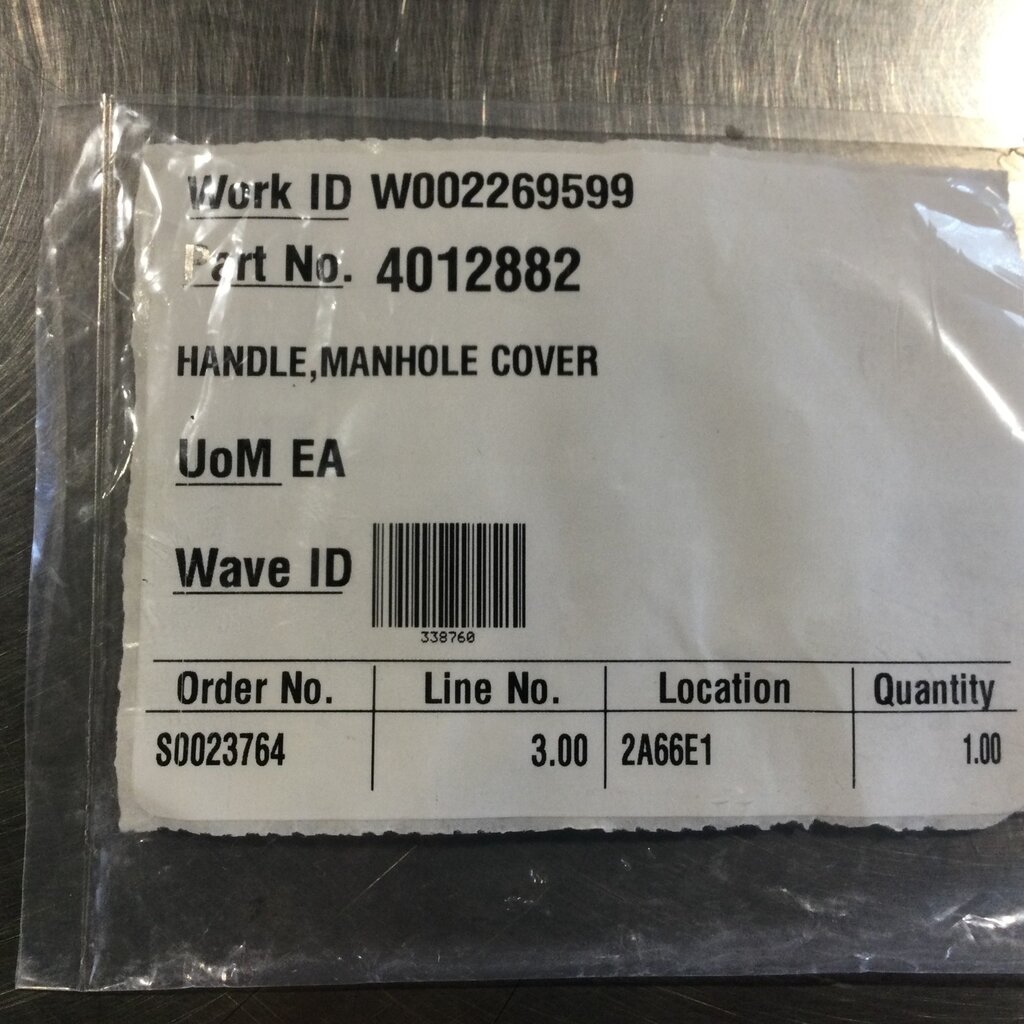 BOUMATIC 450 Gal. - 8K DFK MILK TANK MANHOLE COVER HANDLE