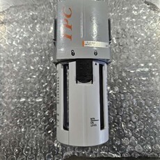 1/2 LUBRICATOR W/ POLYCARBONATE BOWL