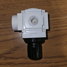 1/4 REGULATOR 125psig