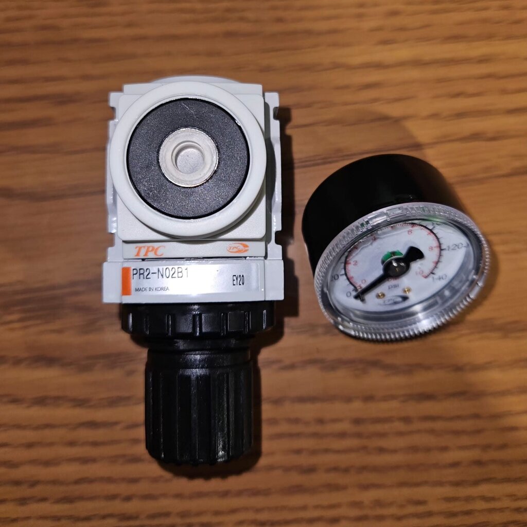 1/4 REGULATOR 125psig